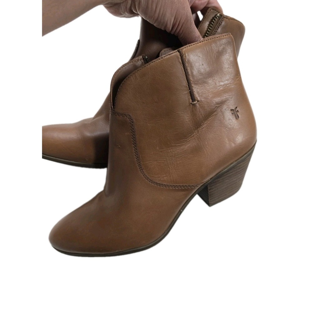 Frye Women's Brown Leather Ankle Boots Side‎ Zip Low Heel Booties Size 10M